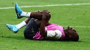 卢赛尔球场 卢赛尔球场