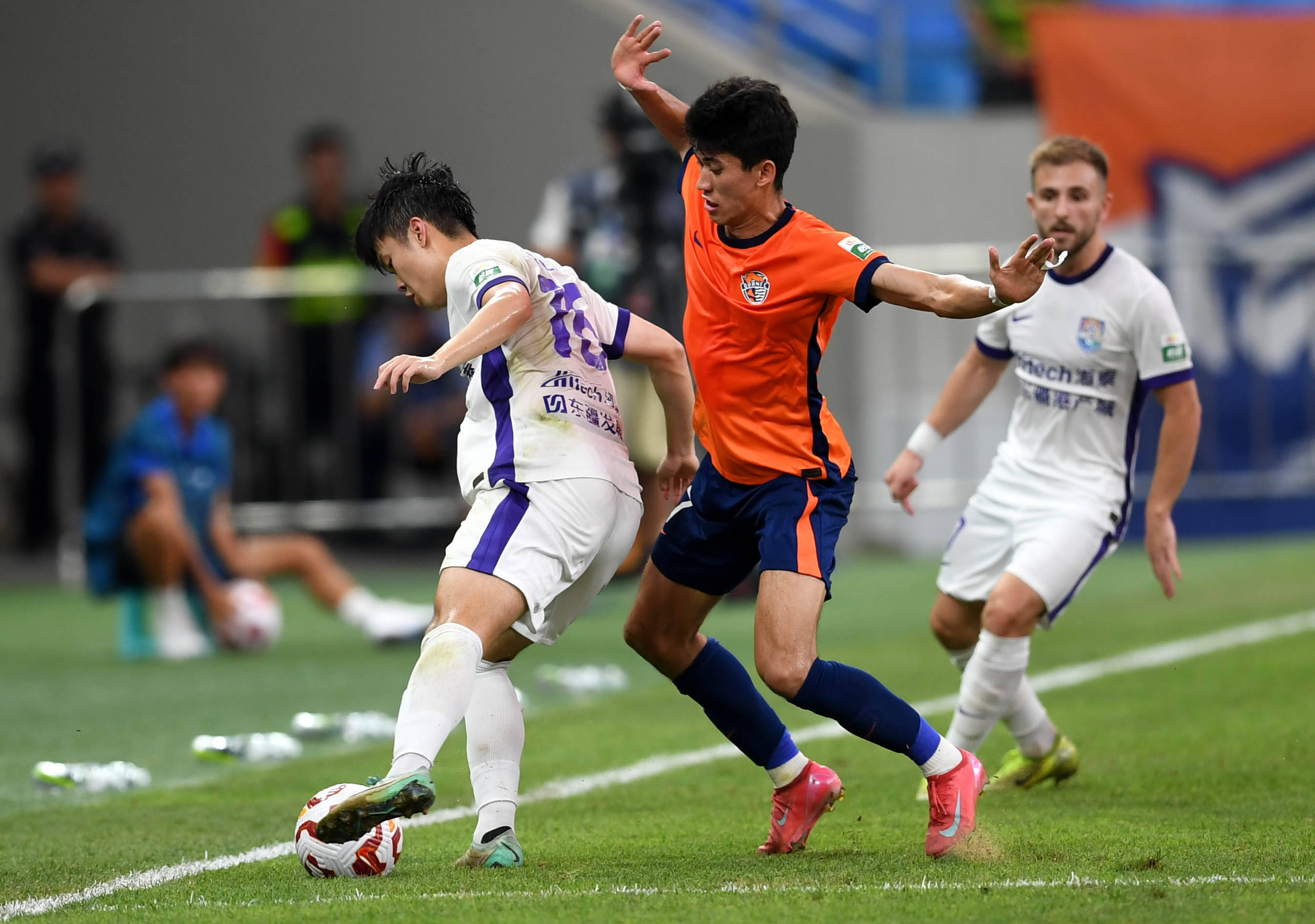 为国足注入 为国足注入