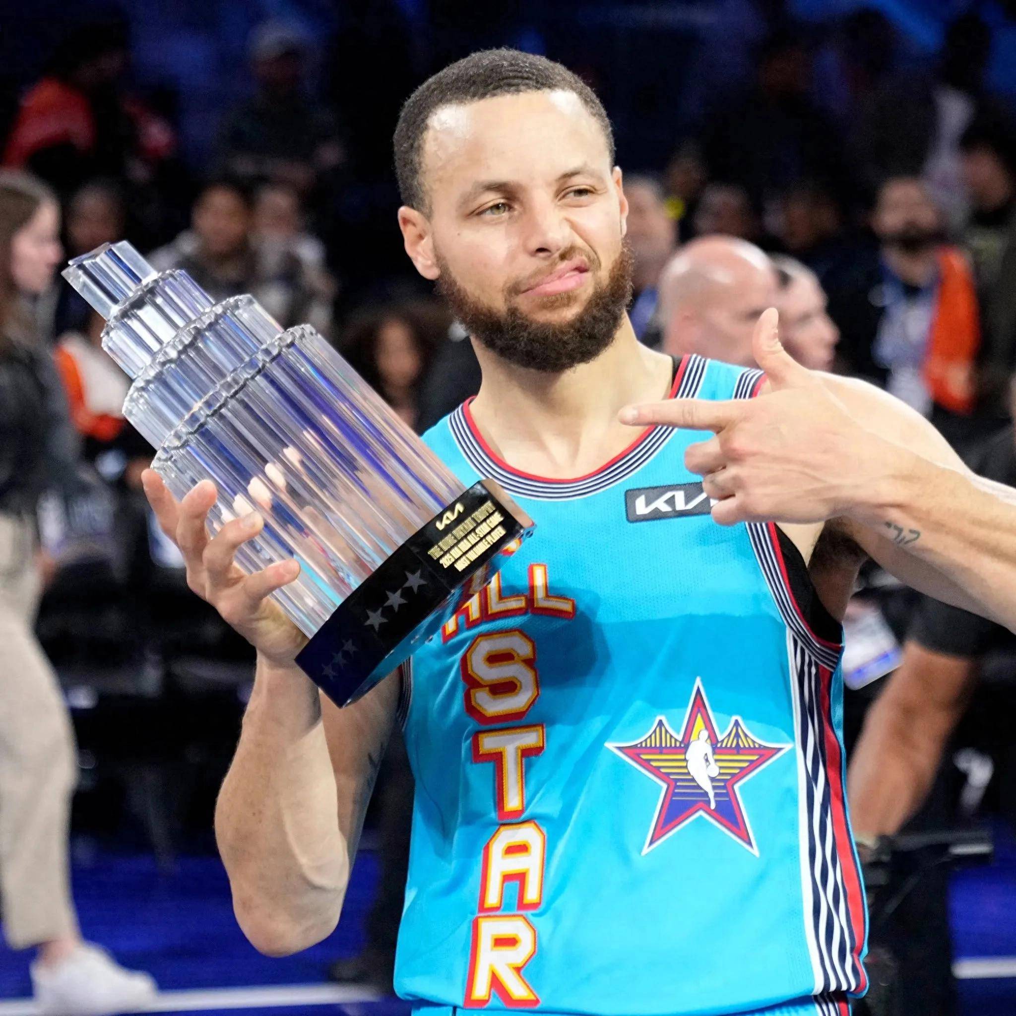 许能帮助他 许能帮助他